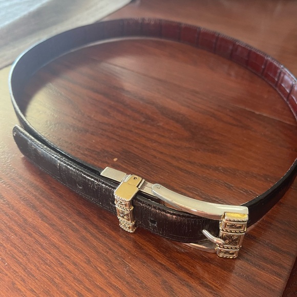 Woman’s Brighton belt buckle and belt - Picture 5 of 6